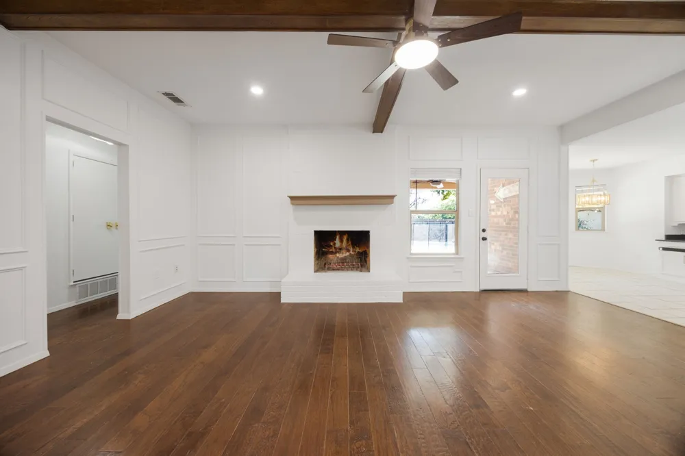 2701 Baldwin Drive Arlington, TX 76012