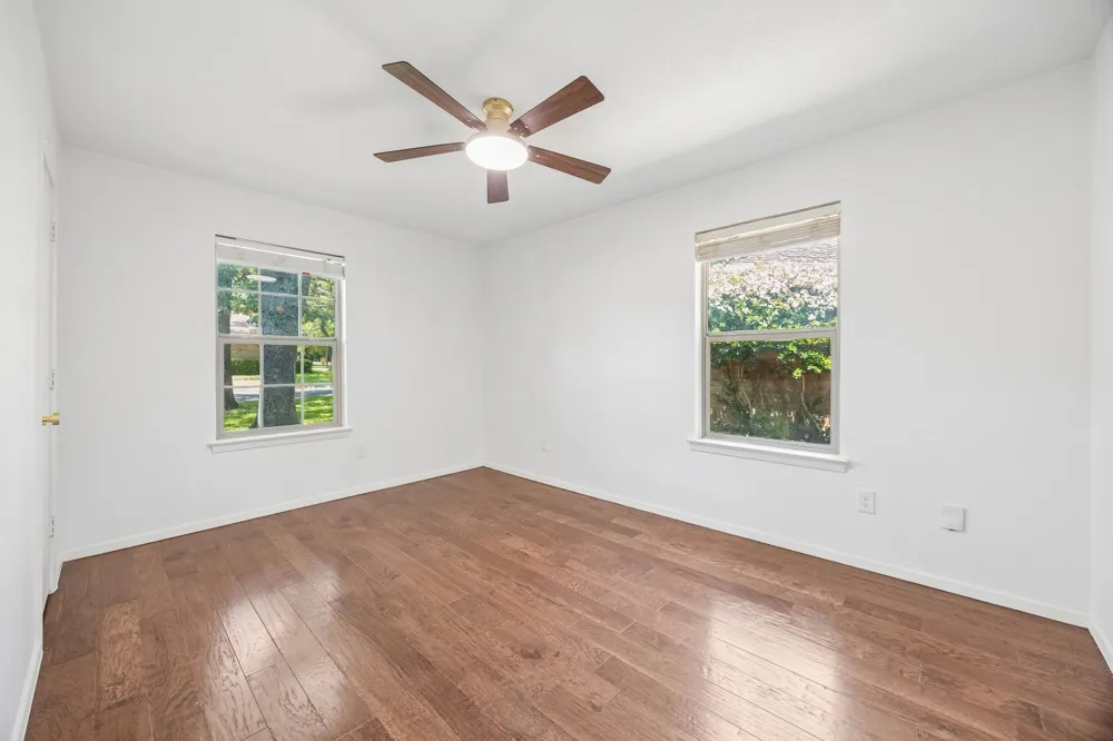 2701 Baldwin Drive Arlington, TX 76012