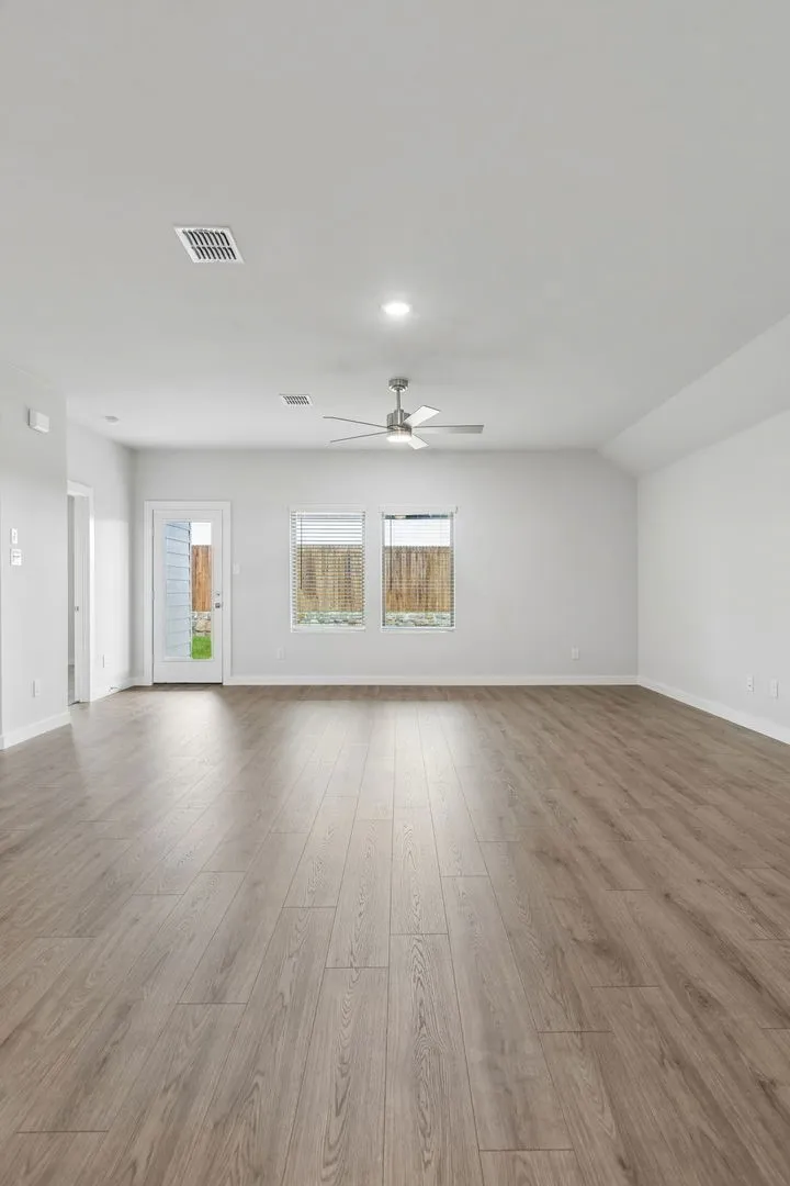 324 Yellowstar Lane Lavon, TX 75166