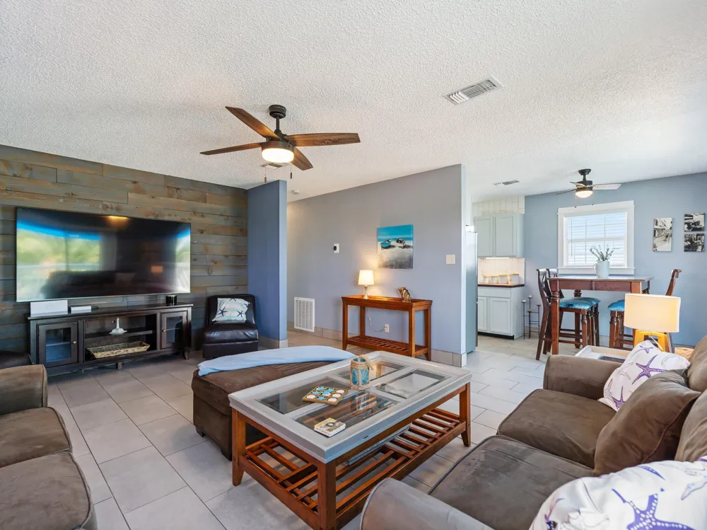 15509 Oceania Sargent, TX 77414