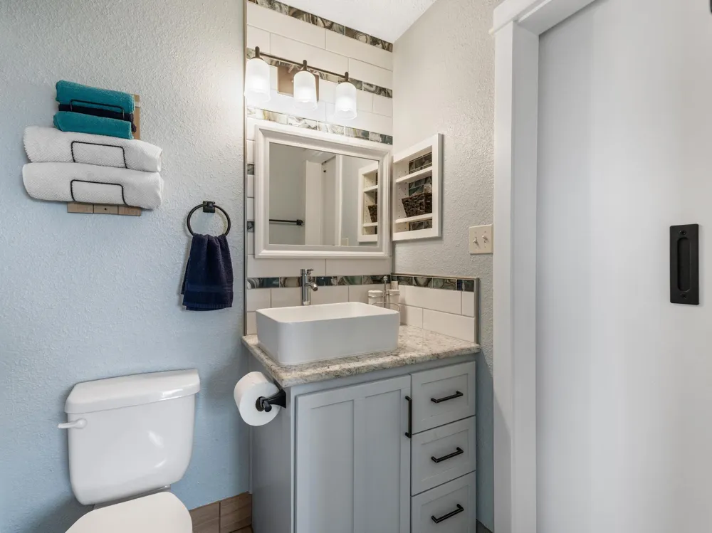 15509 Oceania Sargent, TX 77414