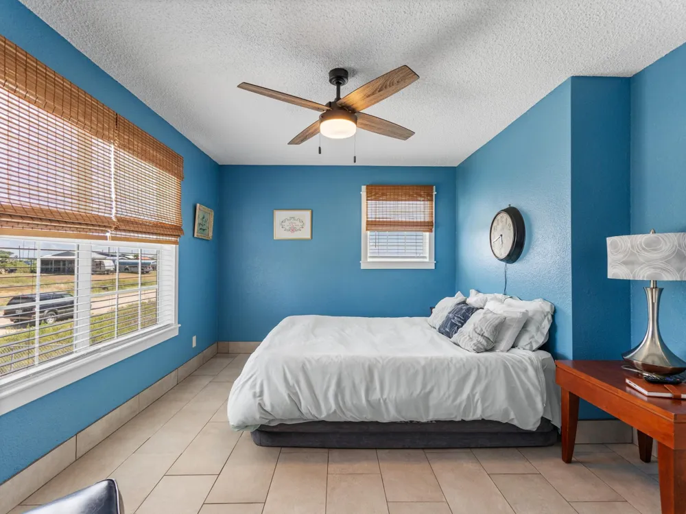 15509 Oceania Sargent, TX 77414