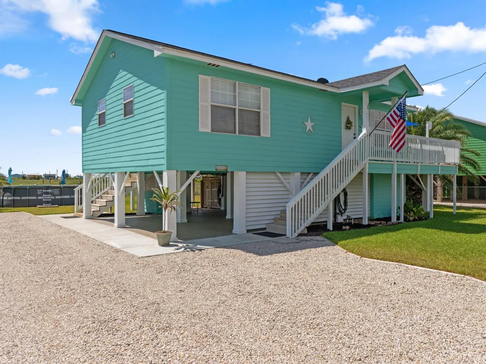 15509 Oceania Sargent, TX 77414