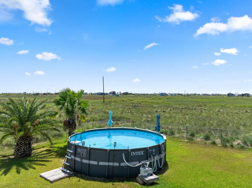 15509 Oceania Sargent, TX 77414