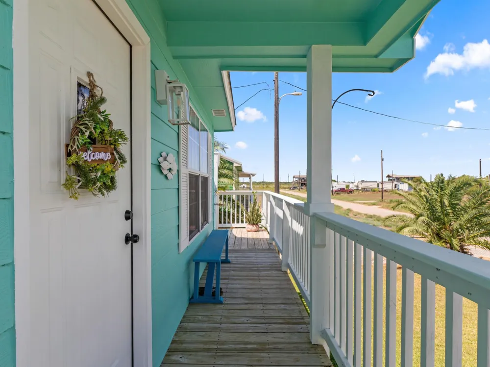 15509 Oceania Sargent, TX 77414