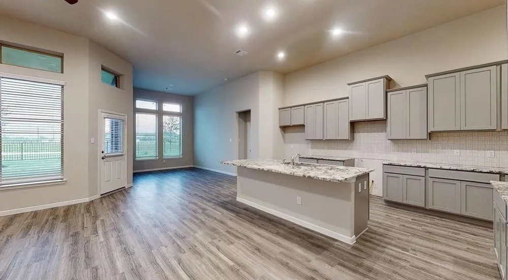 1031 Comal Trail Dayton, TX 77535