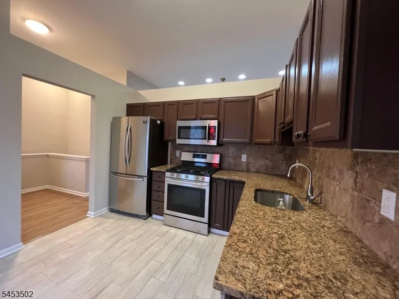 245 Marcia Way Bridgewater, NJ 08807