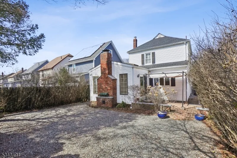 12 Mountain Ave Bloomfield, NJ 07003