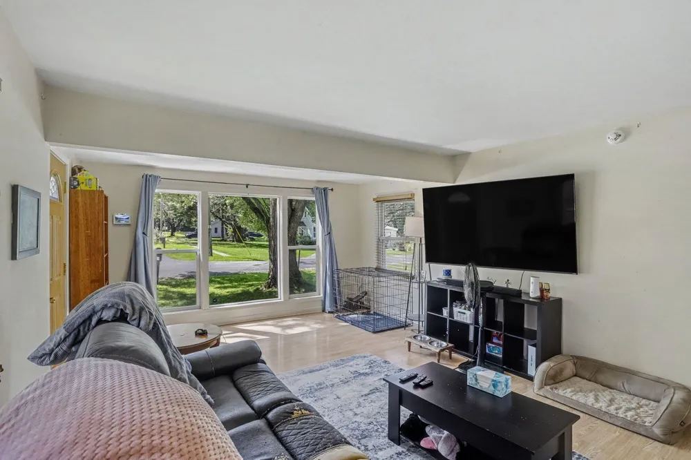 1711 Colby Avenue Kalamazoo, MI 49004
