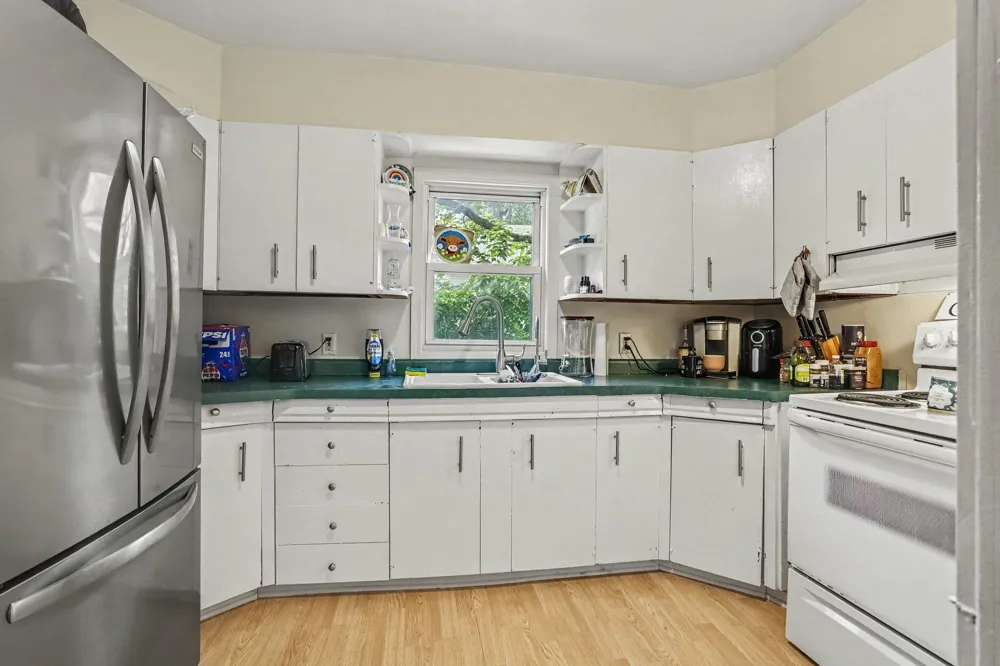 1711 Colby Avenue Kalamazoo, MI 49004