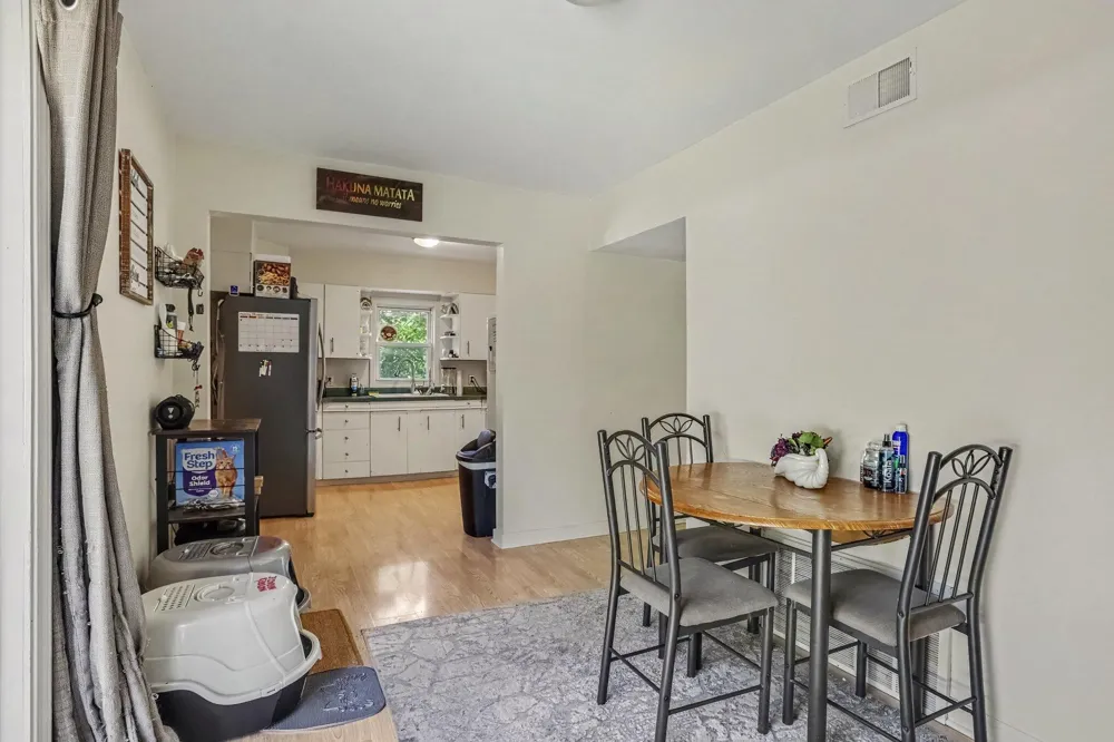 1711 Colby Avenue Kalamazoo, MI 49004
