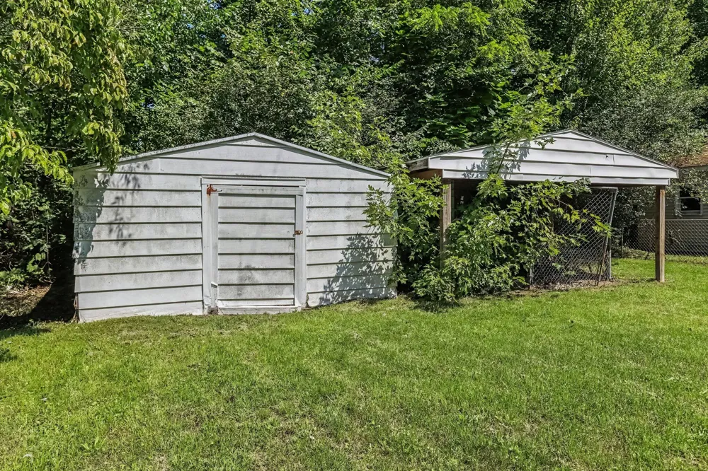 1711 Colby Avenue Kalamazoo, MI 49004