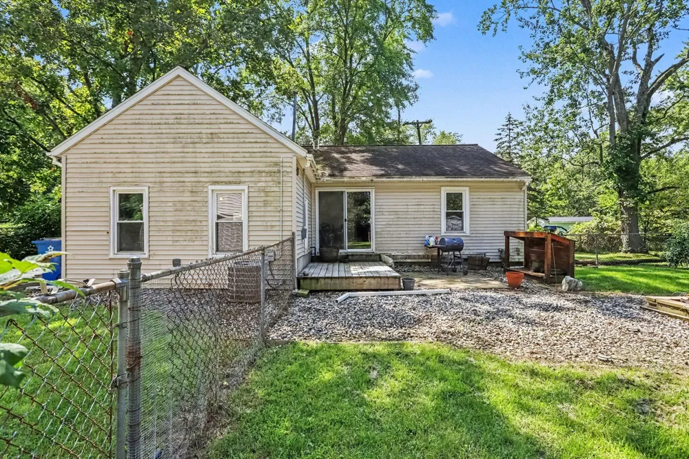 1711 Colby Avenue Kalamazoo, MI 49004