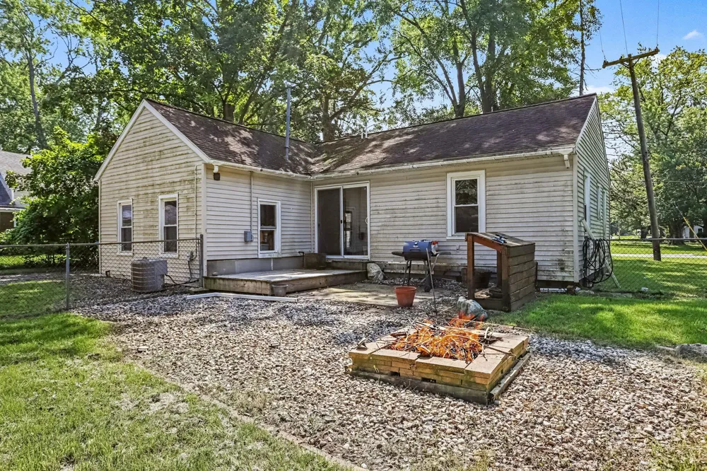 1711 Colby Avenue Kalamazoo, MI 49004