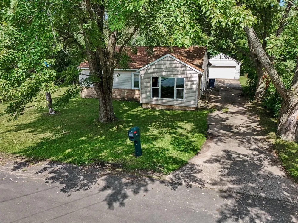 1711 Colby Avenue Kalamazoo, MI 49004