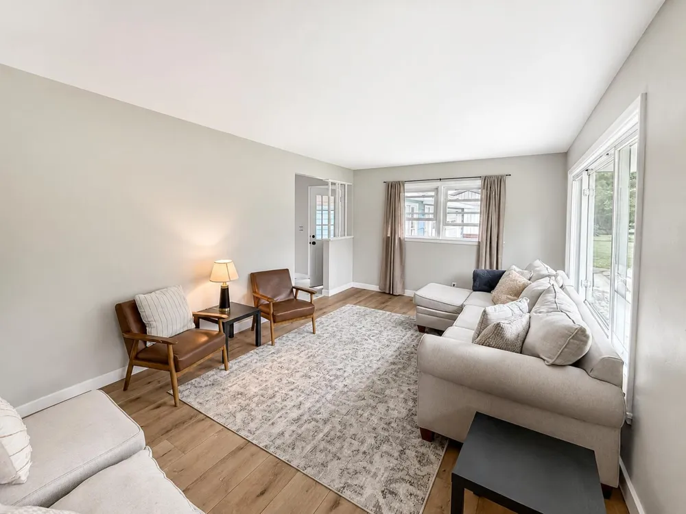 6060 Twilight Avenue Kalamazoo, MI 49048