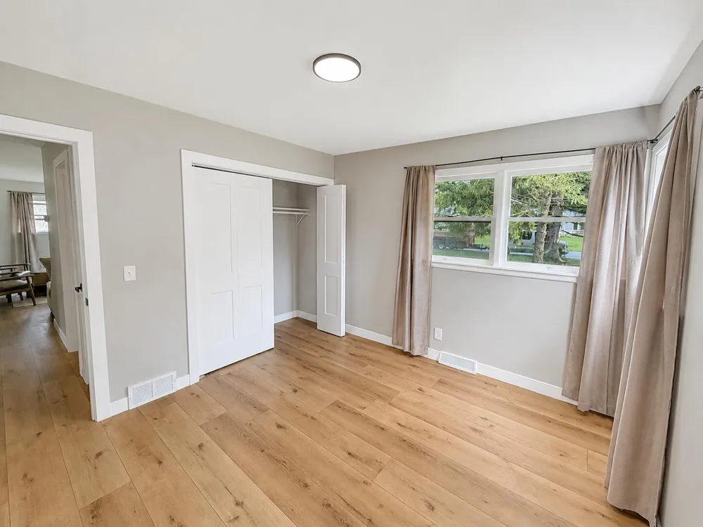 6060 Twilight Avenue Kalamazoo, MI 49048