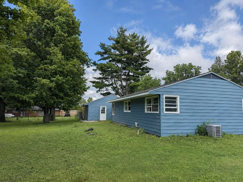 6060 Twilight Avenue Kalamazoo, MI 49048