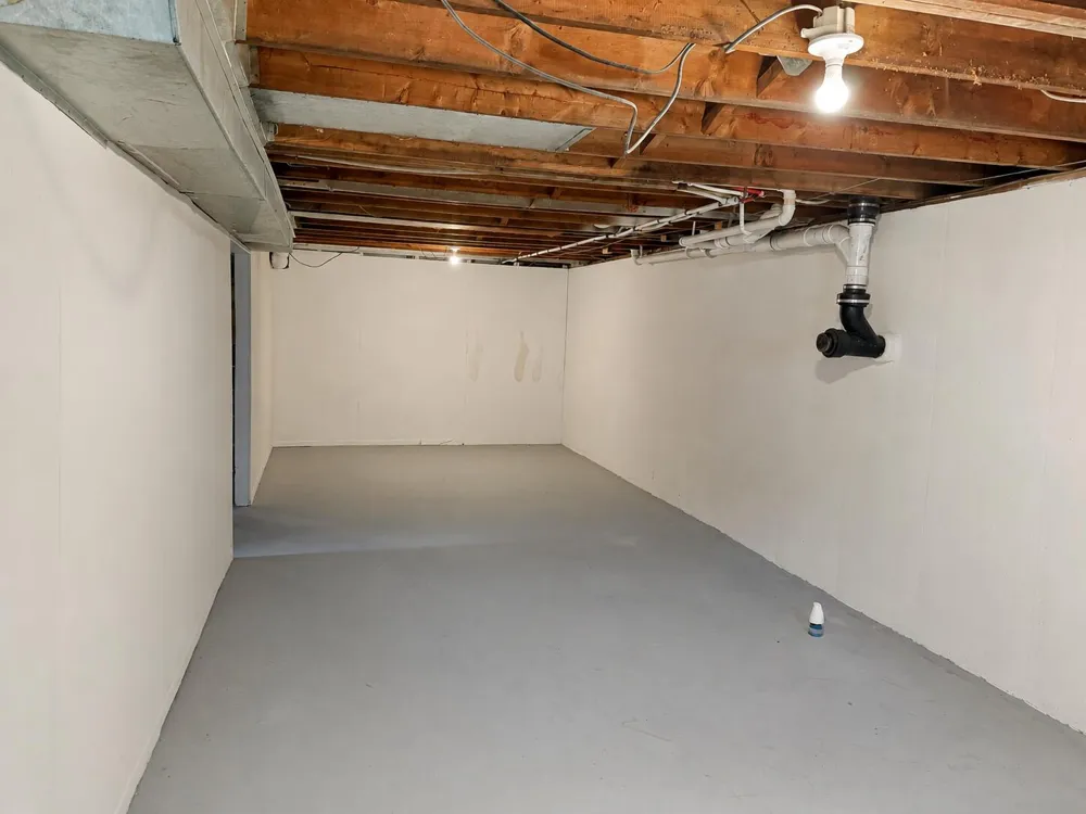 6060 Twilight Avenue Kalamazoo, MI 49048