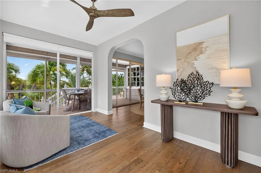 1828 Buckthorn Lane Sanibel, FL 33957