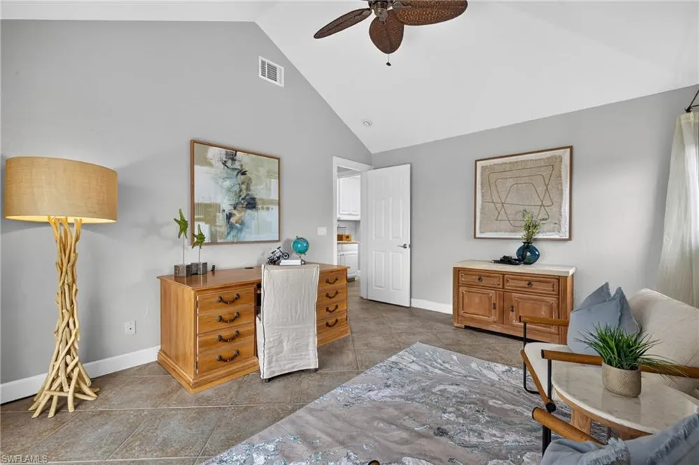 1828 Buckthorn Lane Sanibel, FL 33957