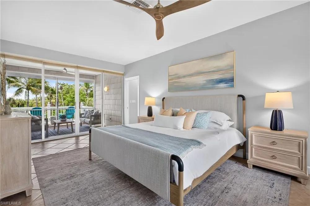 1828 Buckthorn Lane Sanibel, FL 33957
