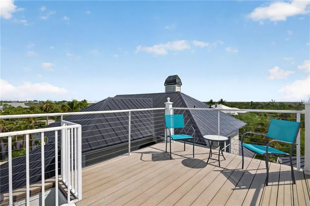 1828 Buckthorn Lane Sanibel, FL 33957