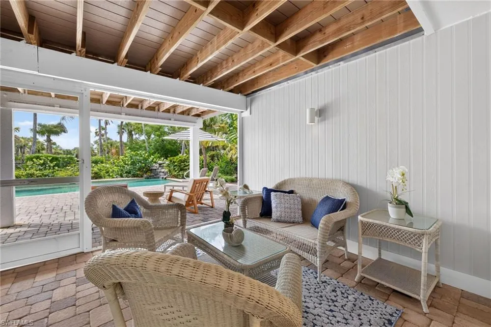 1828 Buckthorn Lane Sanibel, FL 33957