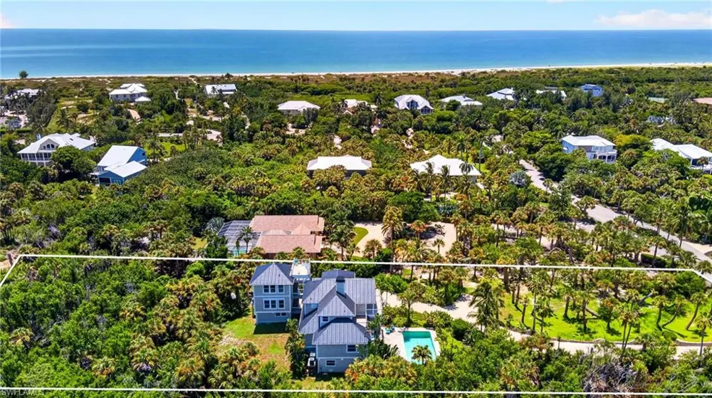 1828 Buckthorn Lane Sanibel, FL 33957