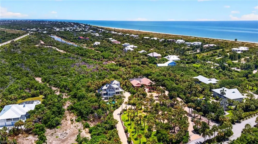 1828 Buckthorn Lane Sanibel, FL 33957