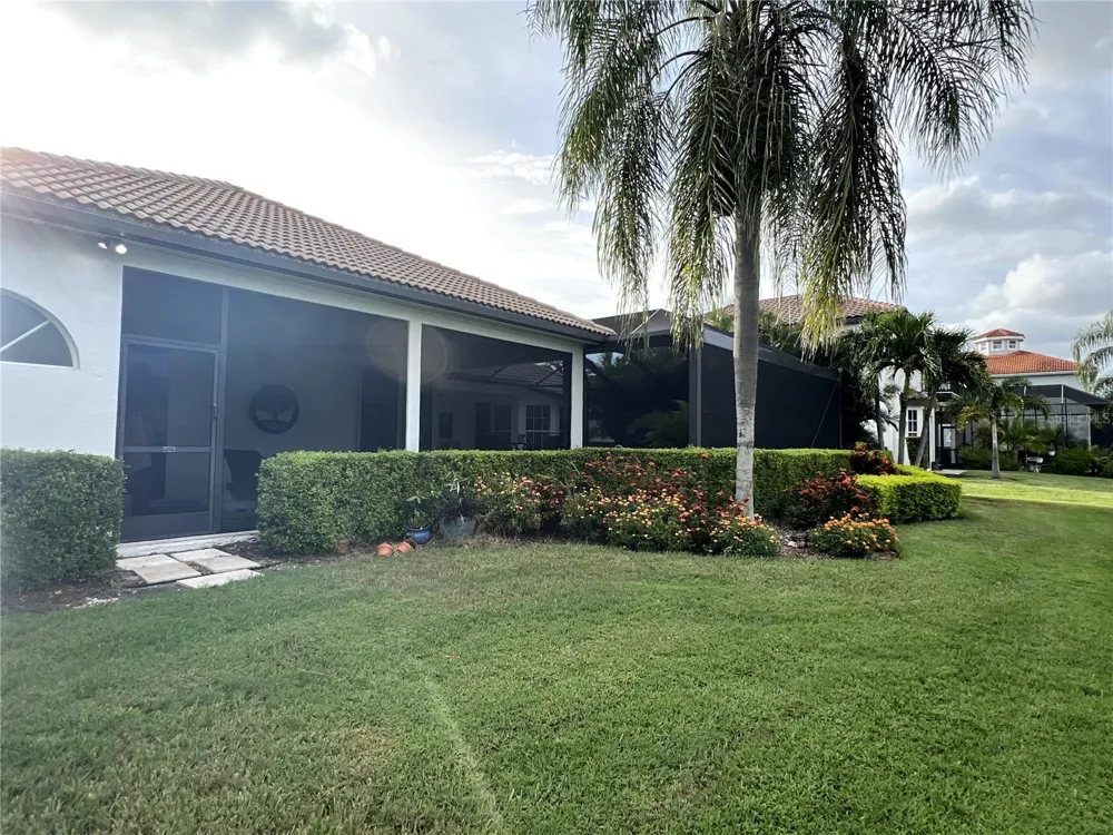 7555 TORI WAY Bradenton, FL 34202