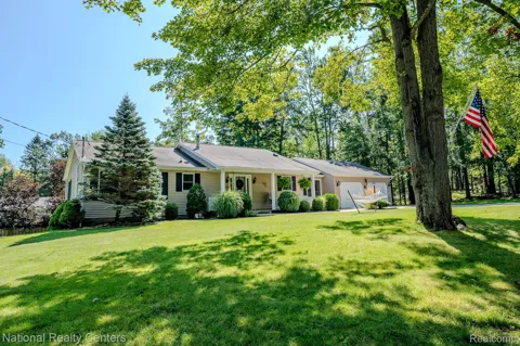 4280 Weasel Trail
