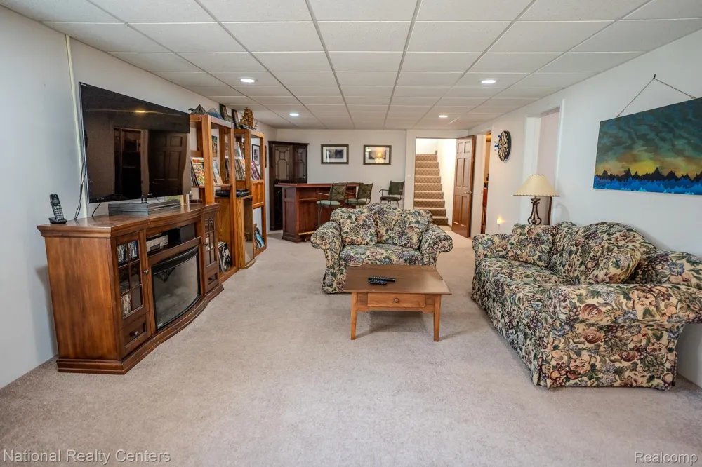 4280 Weasel Trail Alcona Township, MI 48742
