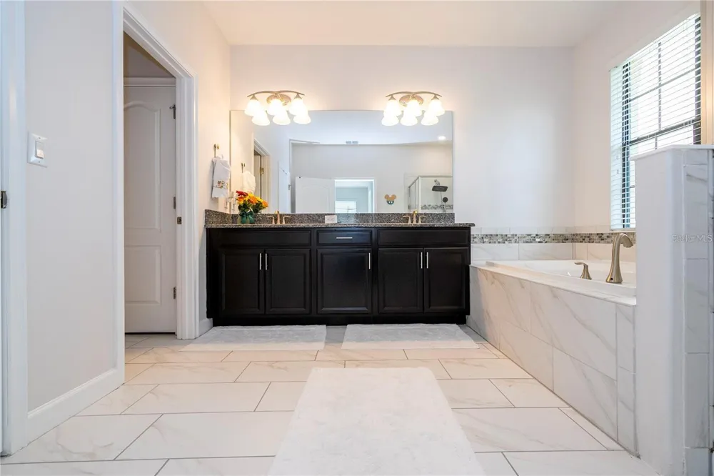 1327 SHINNECOCK HILLS DRIVE Davenport, FL 33896