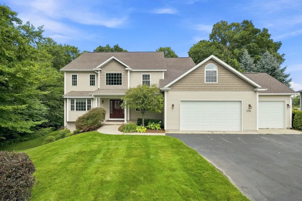 1521 Bee Court Blair Township, MI 49696