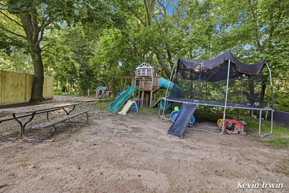 6780 Tulare Avenue NE Cannon Township, MI 49341