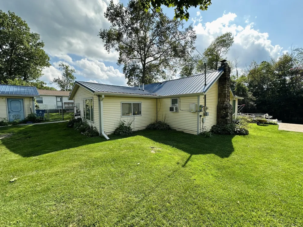 2370 Cedar Drive Reading Township, MI 49274