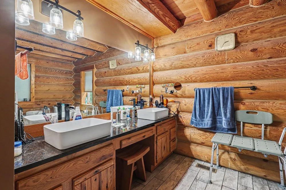 17182 Arthur Court Spring Lake Township, MI 49456
