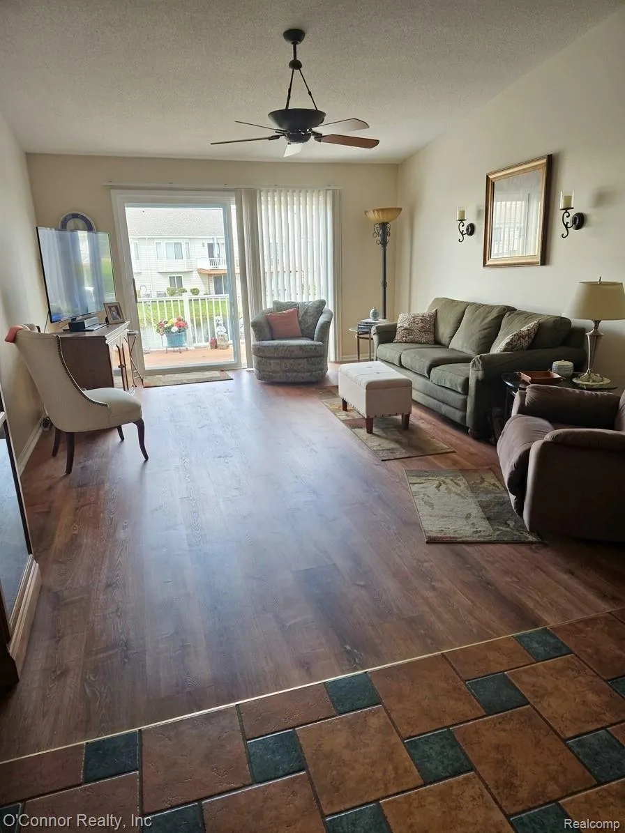 836 Crystal Lane Marysville City, MI 48040