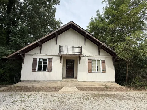 11985 State Highway 243 Road