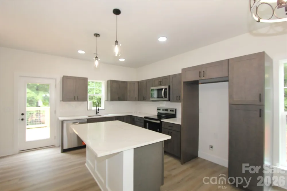 1074 Lyndsey Brook Court Lincolnton, NC 28092