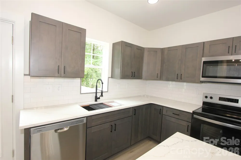 1074 Lyndsey Brook Court Lincolnton, NC 28092