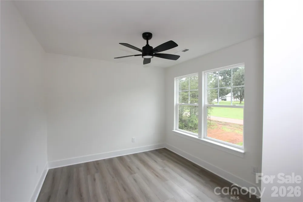 1074 Lyndsey Brook Court Lincolnton, NC 28092