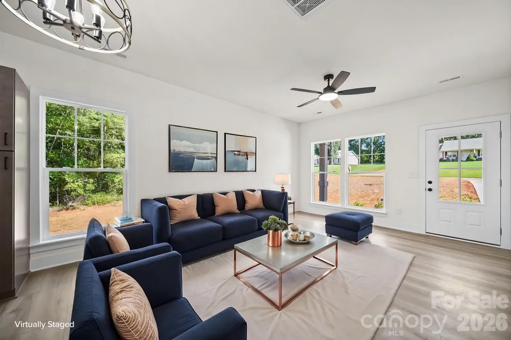 1074 Lyndsey Brook Court Lincolnton, NC 28092
