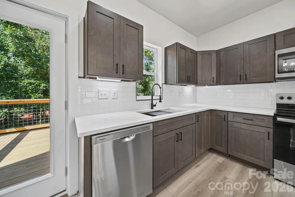 1074 Lyndsey Brook Court Lincolnton, NC 28092