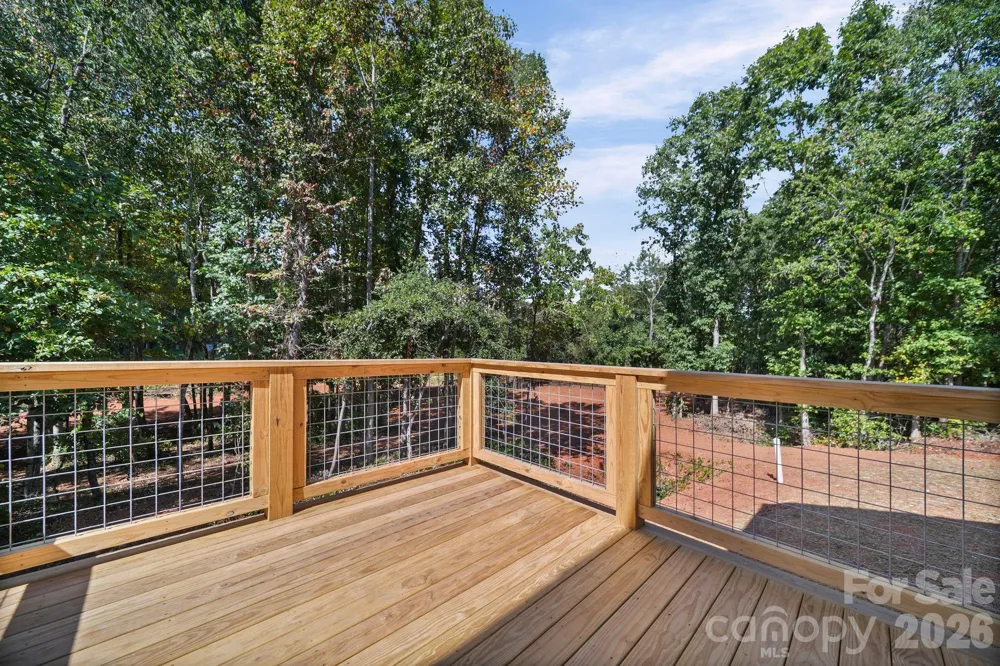 1074 Lyndsey Brook Court Lincolnton, NC 28092