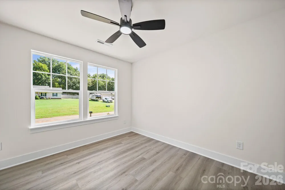 1074 Lyndsey Brook Court Lincolnton, NC 28092