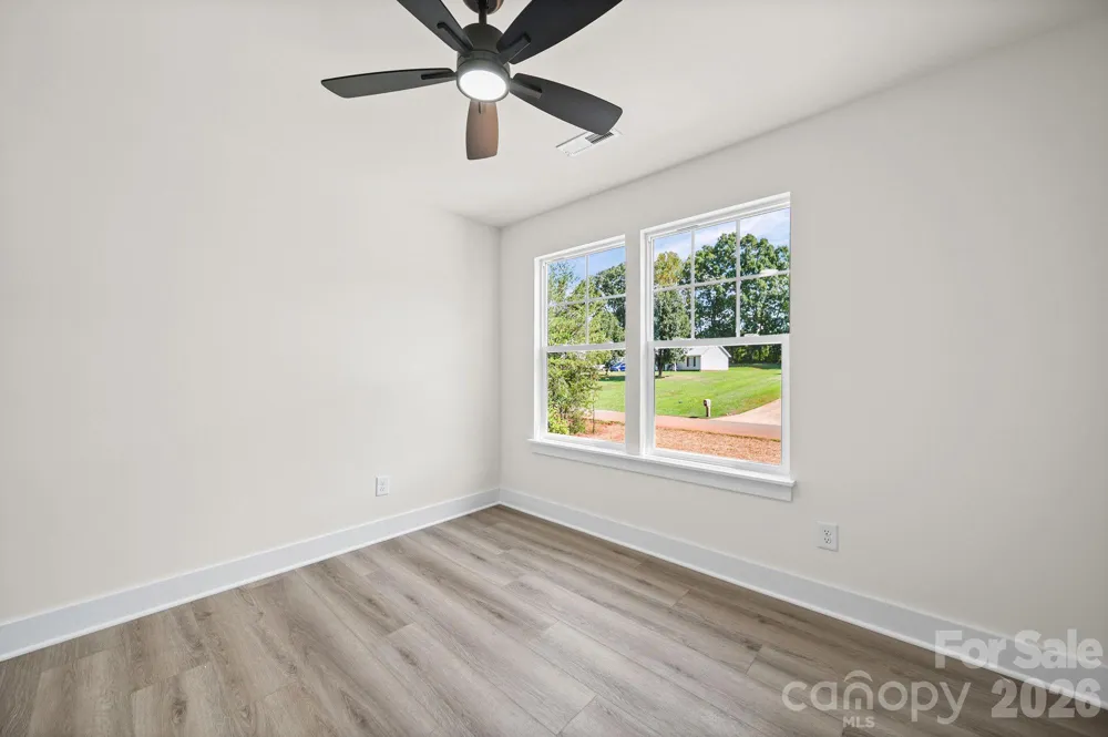 1074 Lyndsey Brook Court Lincolnton, NC 28092