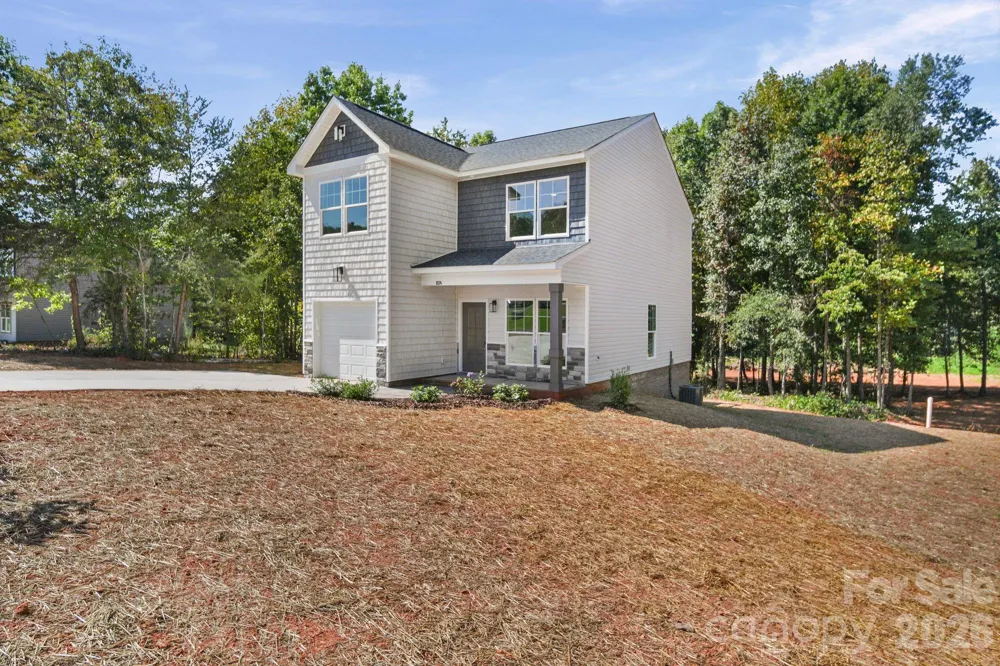 1074 Lyndsey Brook Court Lincolnton, NC 28092