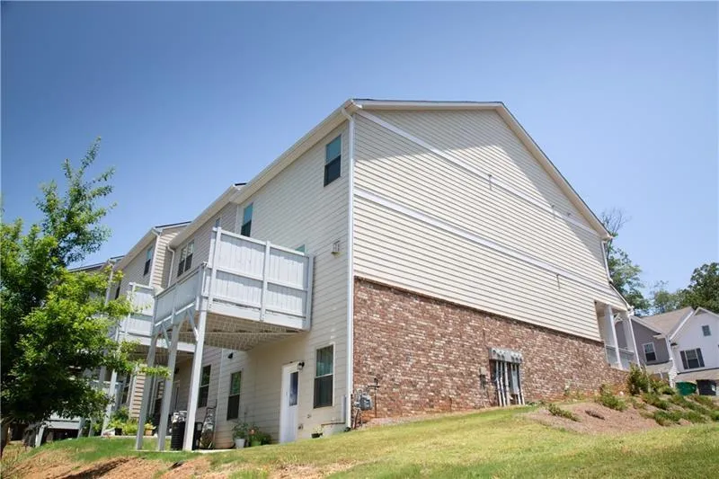 339 Cherryhill Lane #R Woodstock, GA 30188